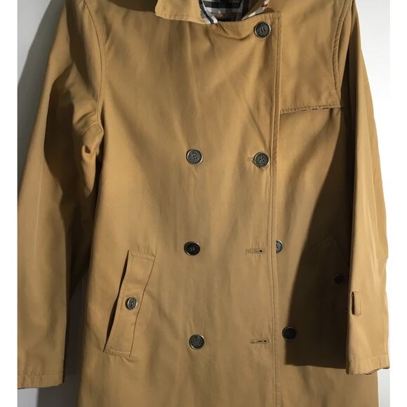 Burberry Tan Trench Coat - Picture 6 of 9